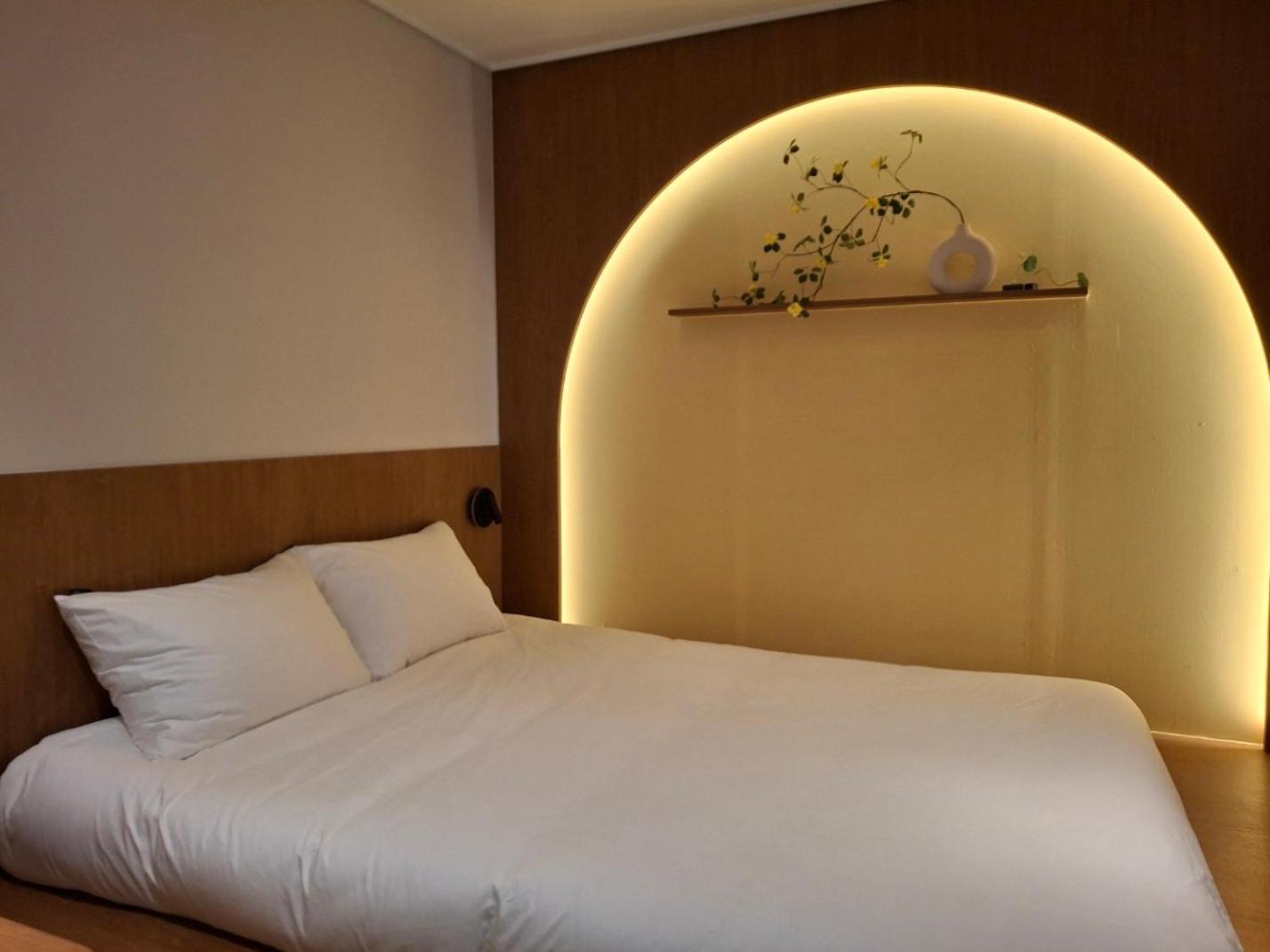 Huga Inn Seul Esterno foto